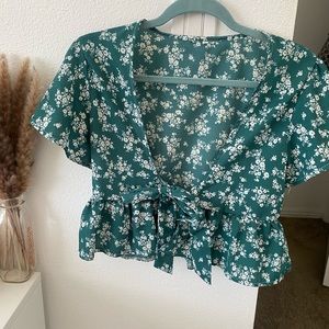 Ditsy Floral Print Tie Front Ruffle Hem Blouse